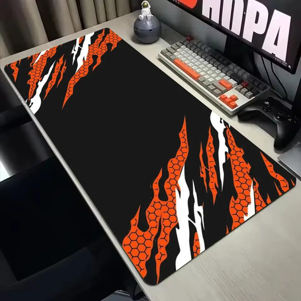 

Коврик для мыши Orange White Flame, нескользящий игровой коврик для мыши разных размеров, коврик для мыши для киберспорта, игровой механический коврик для клавиатуры XXL, настольный коврик
