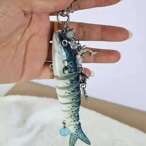 New Plastic Fish Keychain Multi Jointed Simulation Fish Hook Key Chain Backpack Pendant Gifts