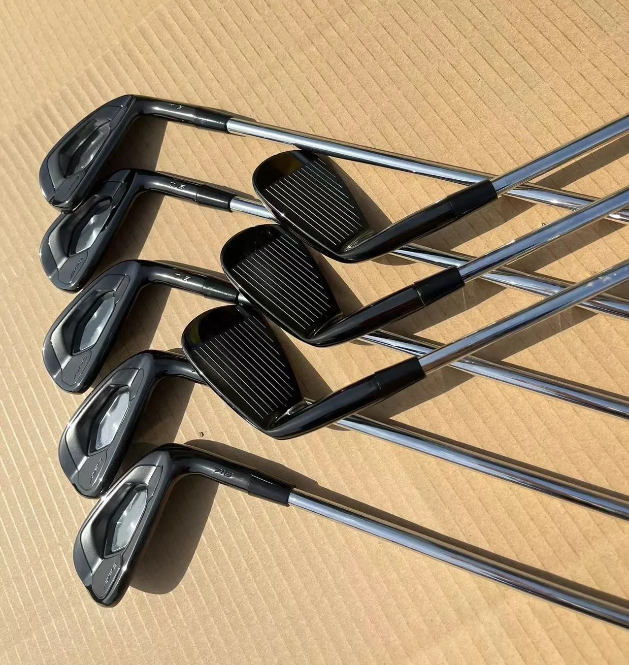 High Quality Forged  AP3 4-9#, P, 48 Steel Men Golf Club Set Right Handed Rubber Iron Grip 950 246-288G RS,R