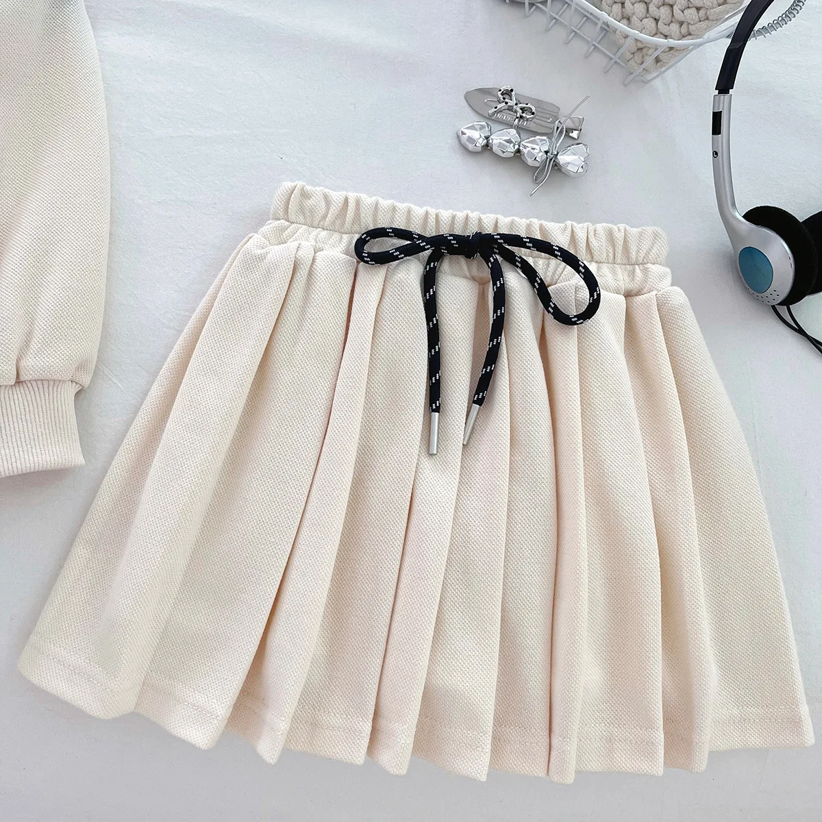  طقم تنورة للفتيات لخريف 2025 بلوزات بأحرف مطرزة مكونة من قطعتين ملابس أطفال على الطراز الكوري اللطيفة من عمر 1 إلى 8 سنوات غير رسمية #6