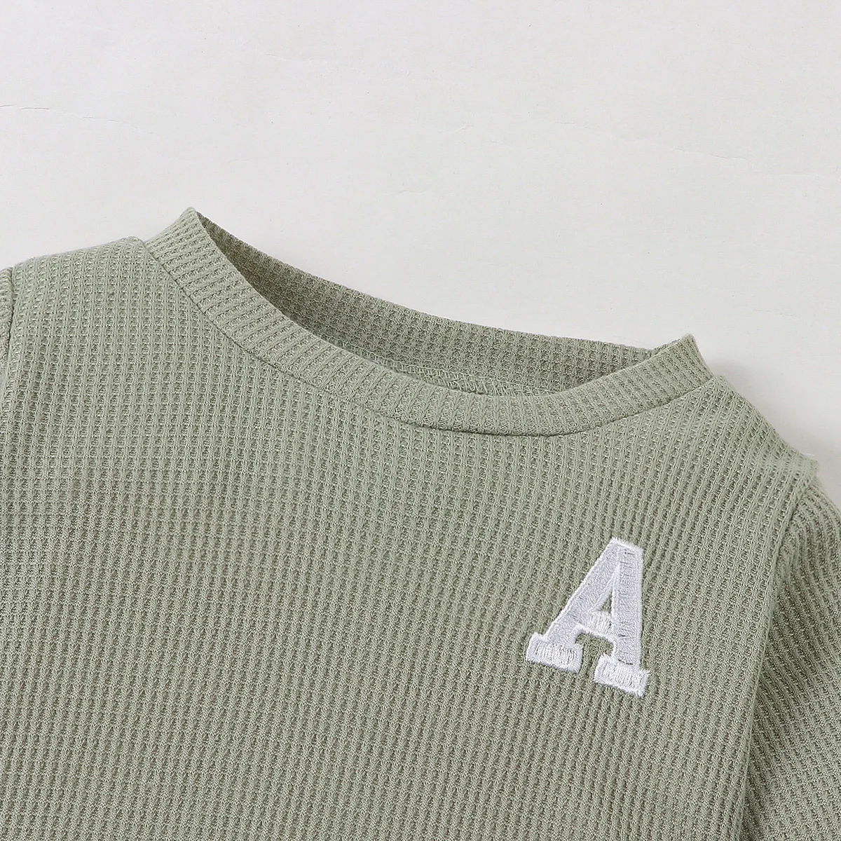 Herbst-Winter-Mode-Outfit für Babys im Sportstil, A-Linien-Oberteil mit Stickerei, langärmlig, Rundhalsausschnitt, Hosen-Set, süß und stilvoll – Detail 3