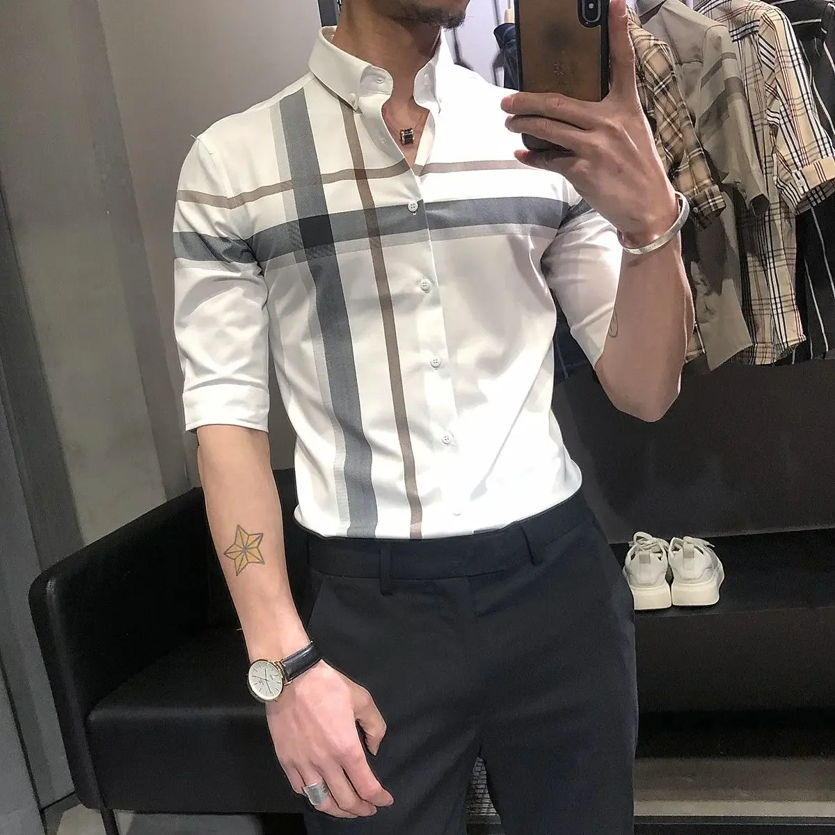 

Plaid White Black Male Shirts Check Short Sleeve Summer Cotton Sale Korean Popular Clothes Silk with Sleeves Vintage Men's Shirt