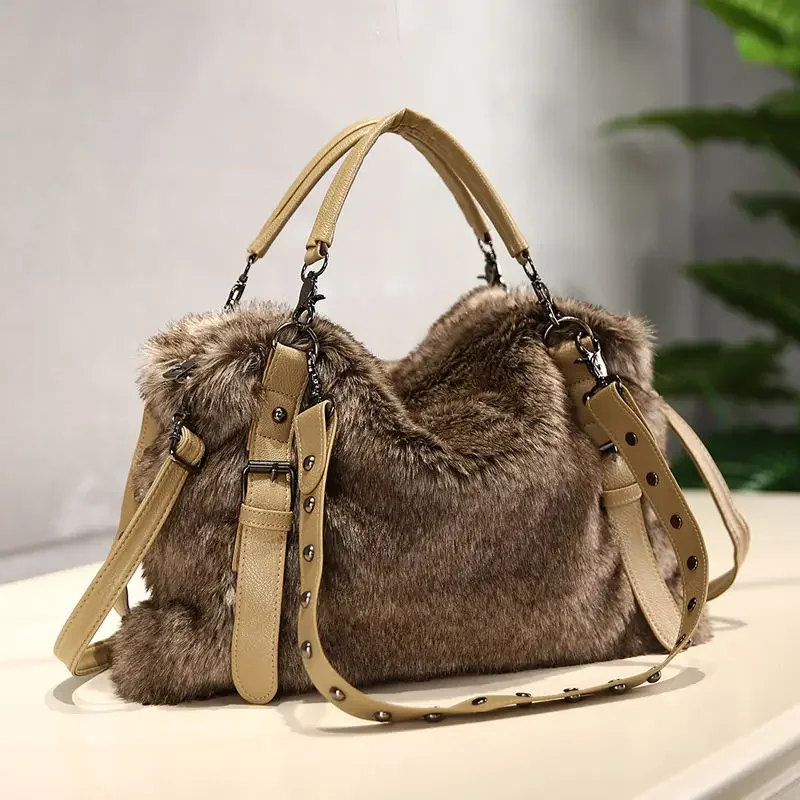 

2024 Autumn Winter New Luxury Faux Fur Totes Bag Trendy Rivet Moto Biker Shoulder Bag Plush Designer Brand Purses and Handbags