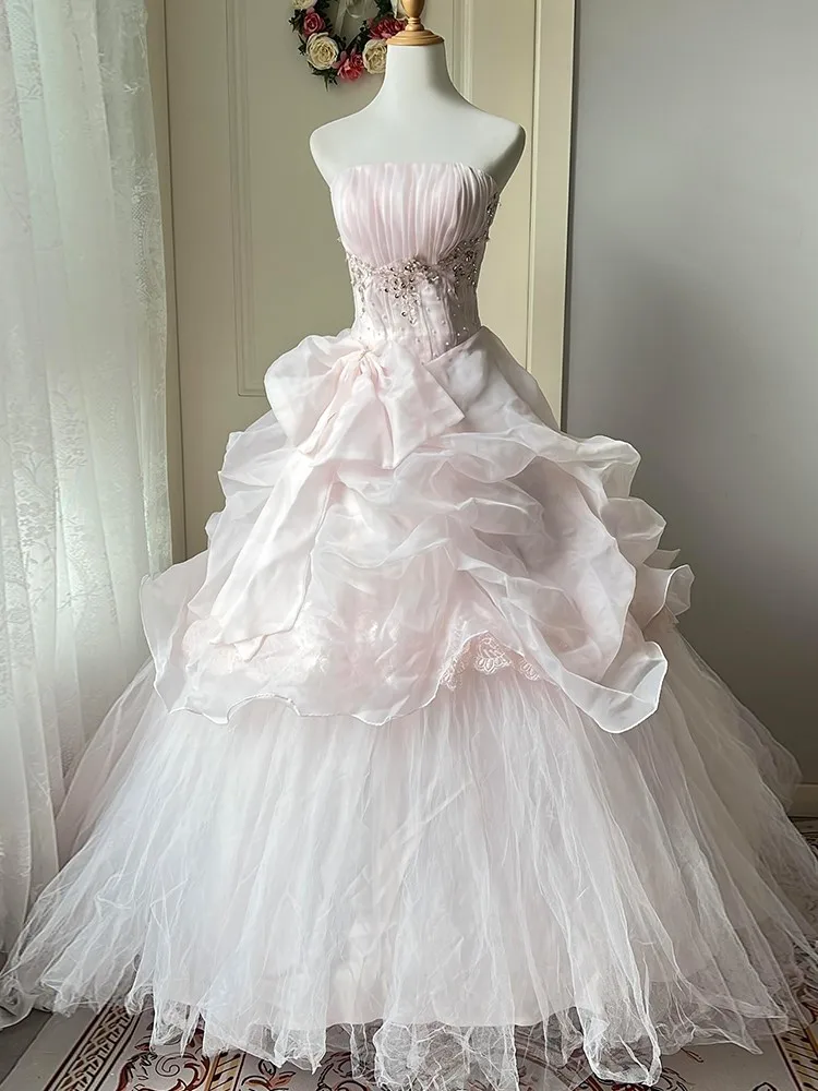 

Elegant and refined student day coming-of-age dress