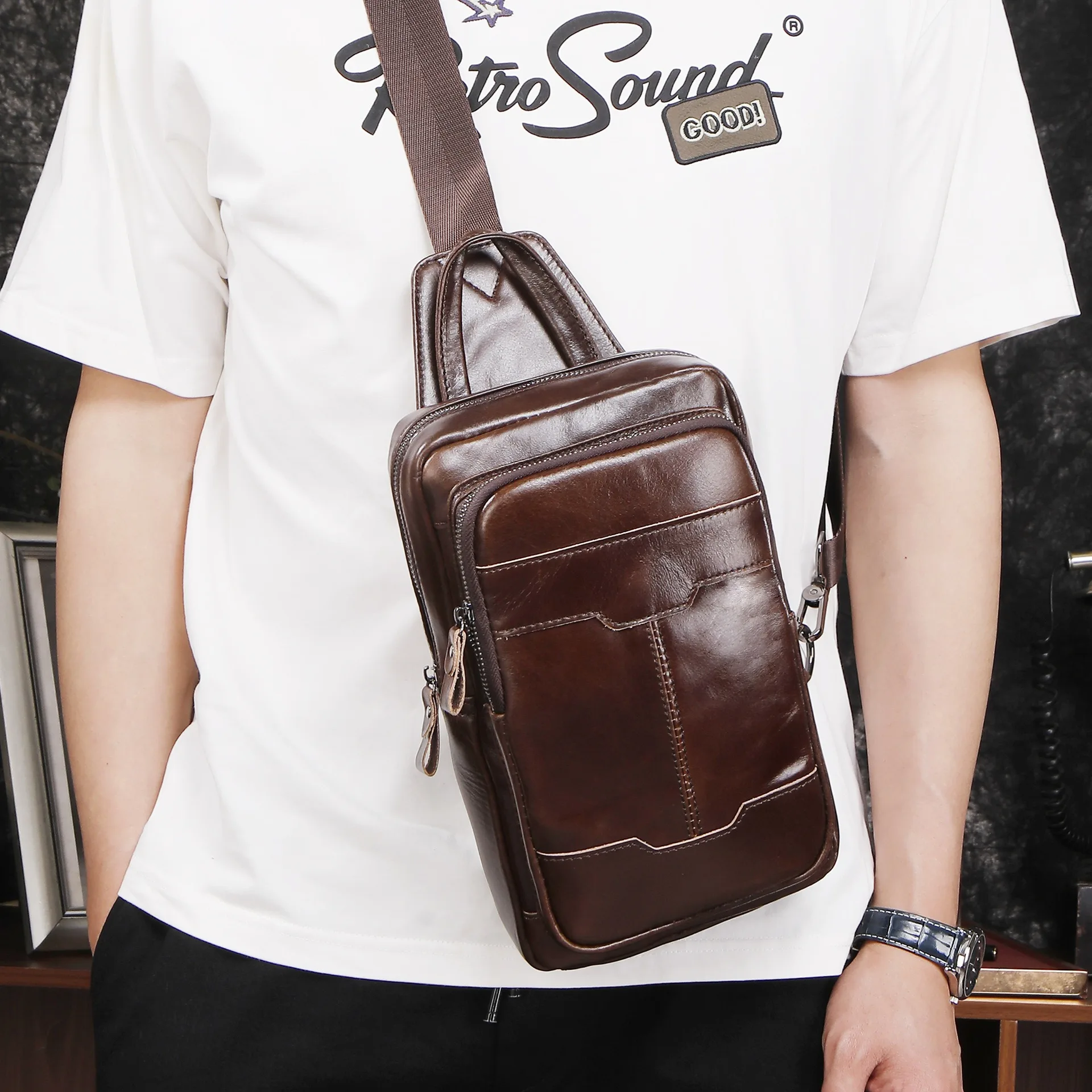 Top-Grain Leather Crossbody Bag for Men - Multi-Compartment Cashier Work Chest Bag
