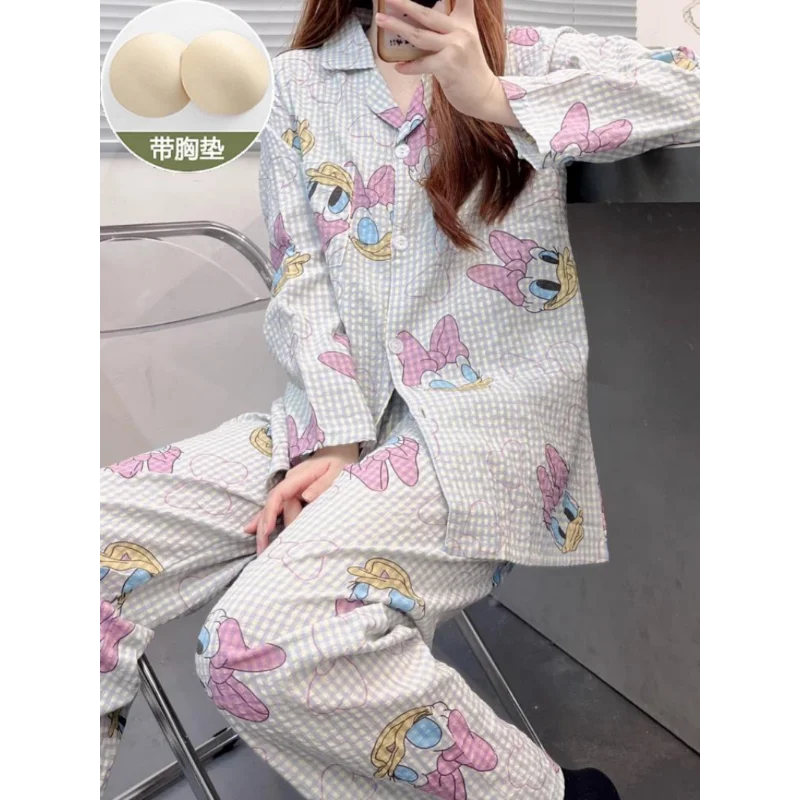 Sanrio cartoon animation Donald Duck pajamas women, cute long-sleeved lapels with chest pads, loungewear suit