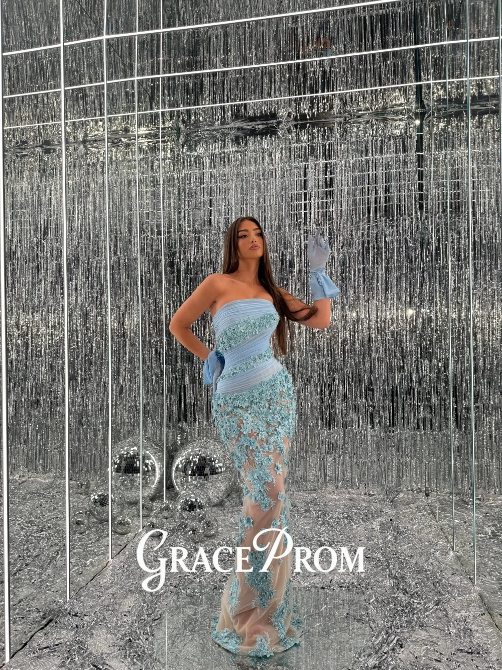 

GraceProm Glamorous Strapless Evening Dress 2026 Floral Carpet Gown Elegant Floor-Length Party Gown فساتين سهرة