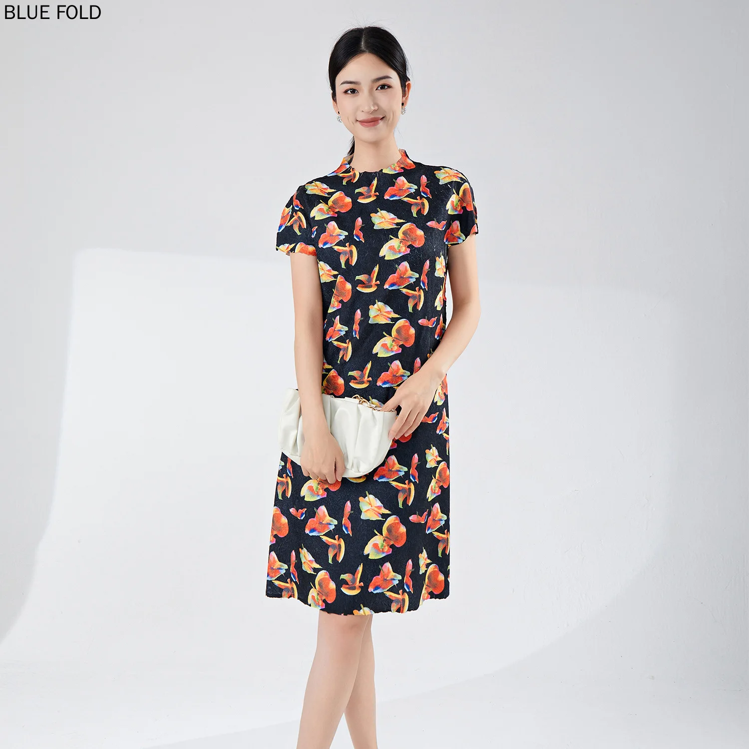 

MIYAKE-Women's High-End Printed Short-Sleeved Dress, Loose and Versatile Dress, Elegant Summer Dress, Mid-Length