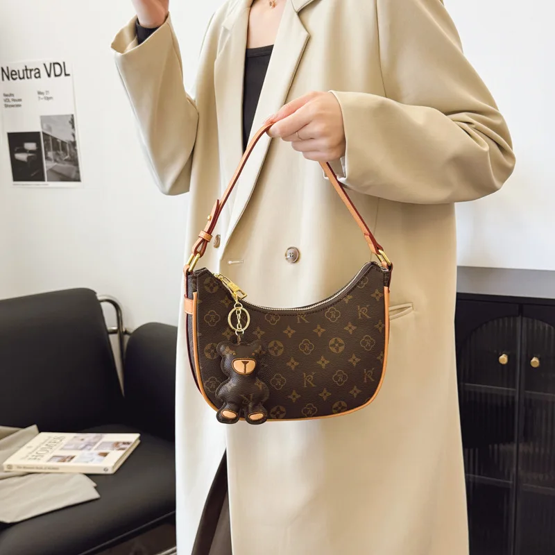 ​ ​ 高級女性バッグファッションムーンプリントヴィンテージチェーンショルダークロスボディ財布多用途デザイナーバッグ女性のための高品質