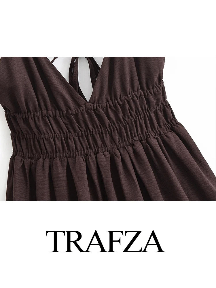 เดรสยาวผู้หญิง HH 2025 ดีไซน์เก๋ไก๋ โชว์หลัง แต่งระบาย สวยสง่า เซ็กซี่ สายเดี่ยว คอวี ทรงเข้ารูป