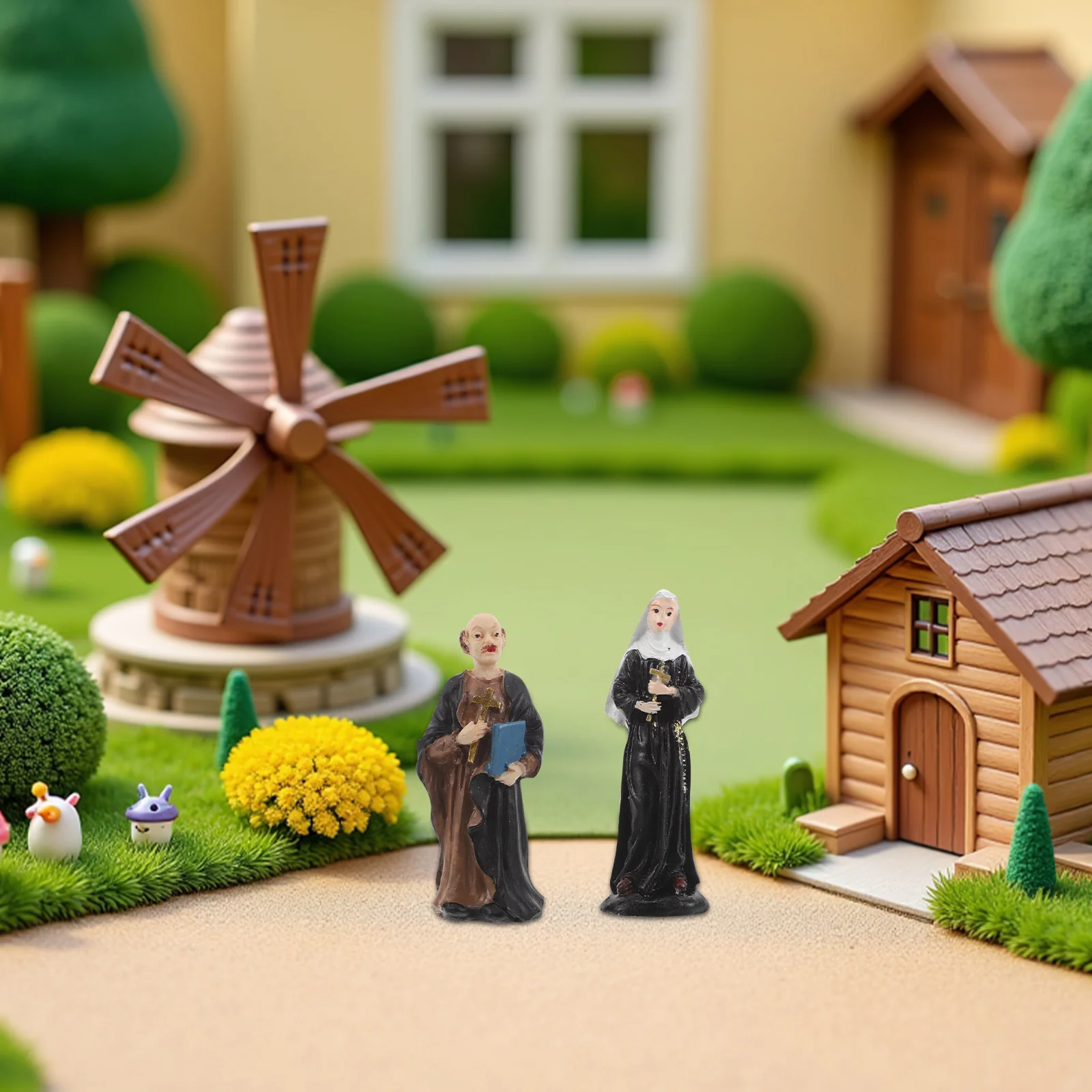 

4pcs Miniature Missionary Statues Resin Catholic Priest Nun Figurines Religious Party Favors First Communion Decor Church Statue