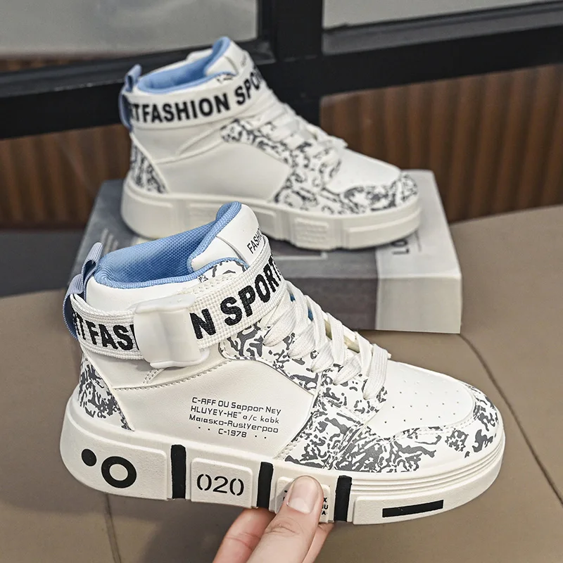 

New autumn children's shoes High top youth non-slip board shoes Outdoor sports shoes leather breathable casual shoes men