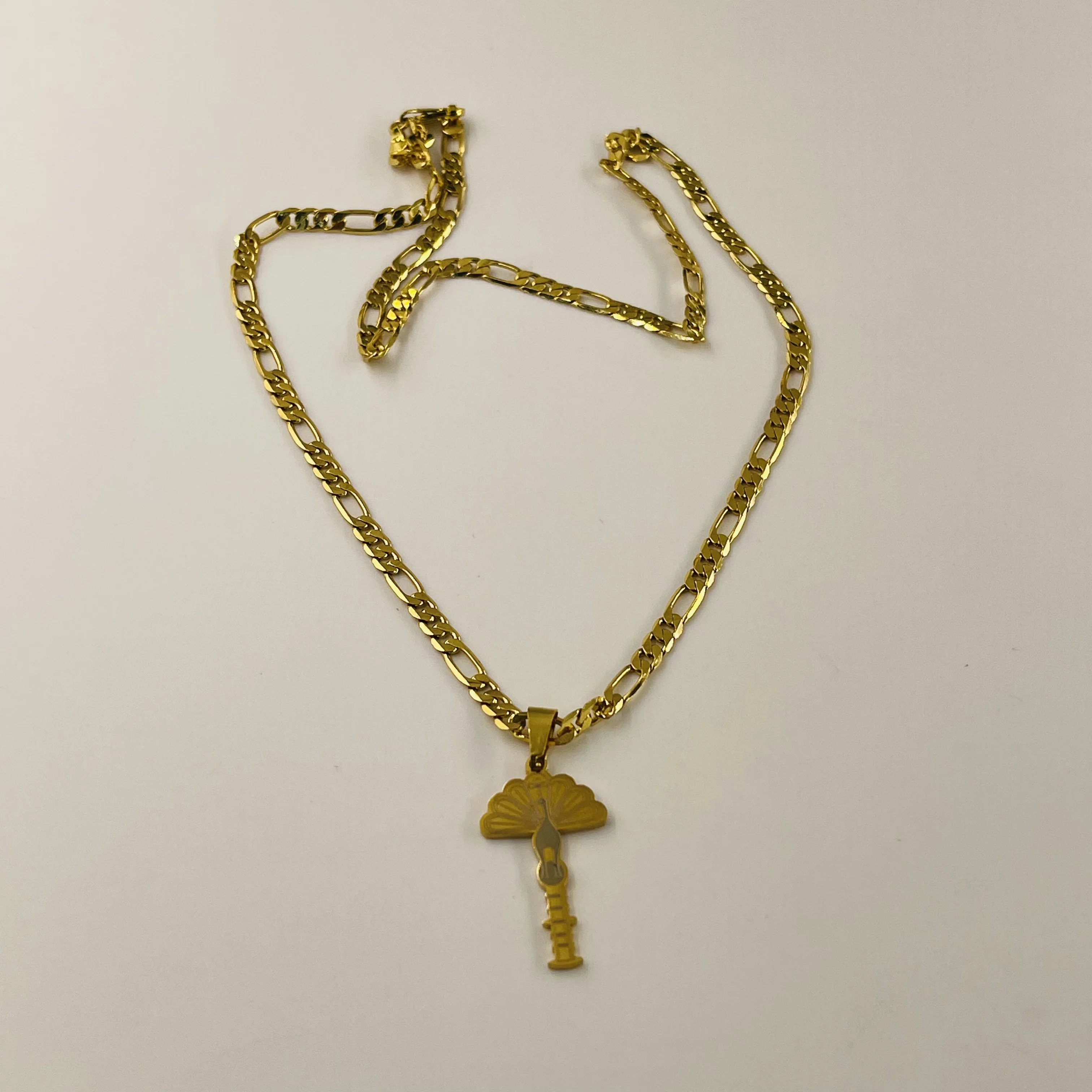 Peacock Opening Screen Cross Shaped Necklace, European and American Retro Gold Plated Pendant, Men's and Women's Personalized P