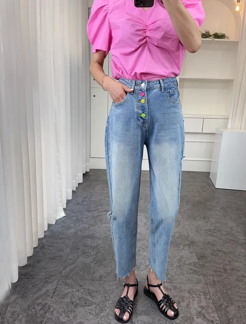 Colorful Button Harem Jeans Women White Hole Vintage Denim Pants Female Streetwear Korean Fashion Elegant Jeans Mom Y2k