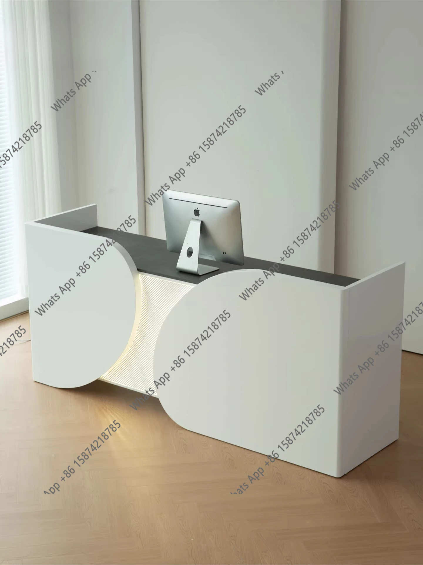 

Clothing store checkout page Bar counter Simple white paint company Reception desk Cashier counter with light