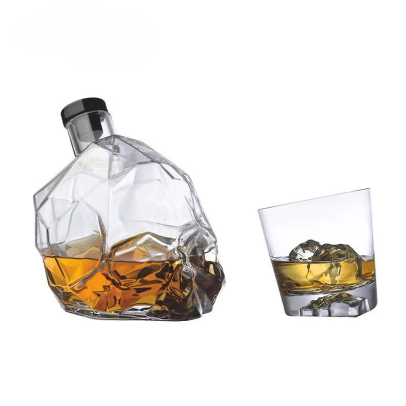 Crystal glass handmade creative wine set Skull whiskey wine glass bottle set