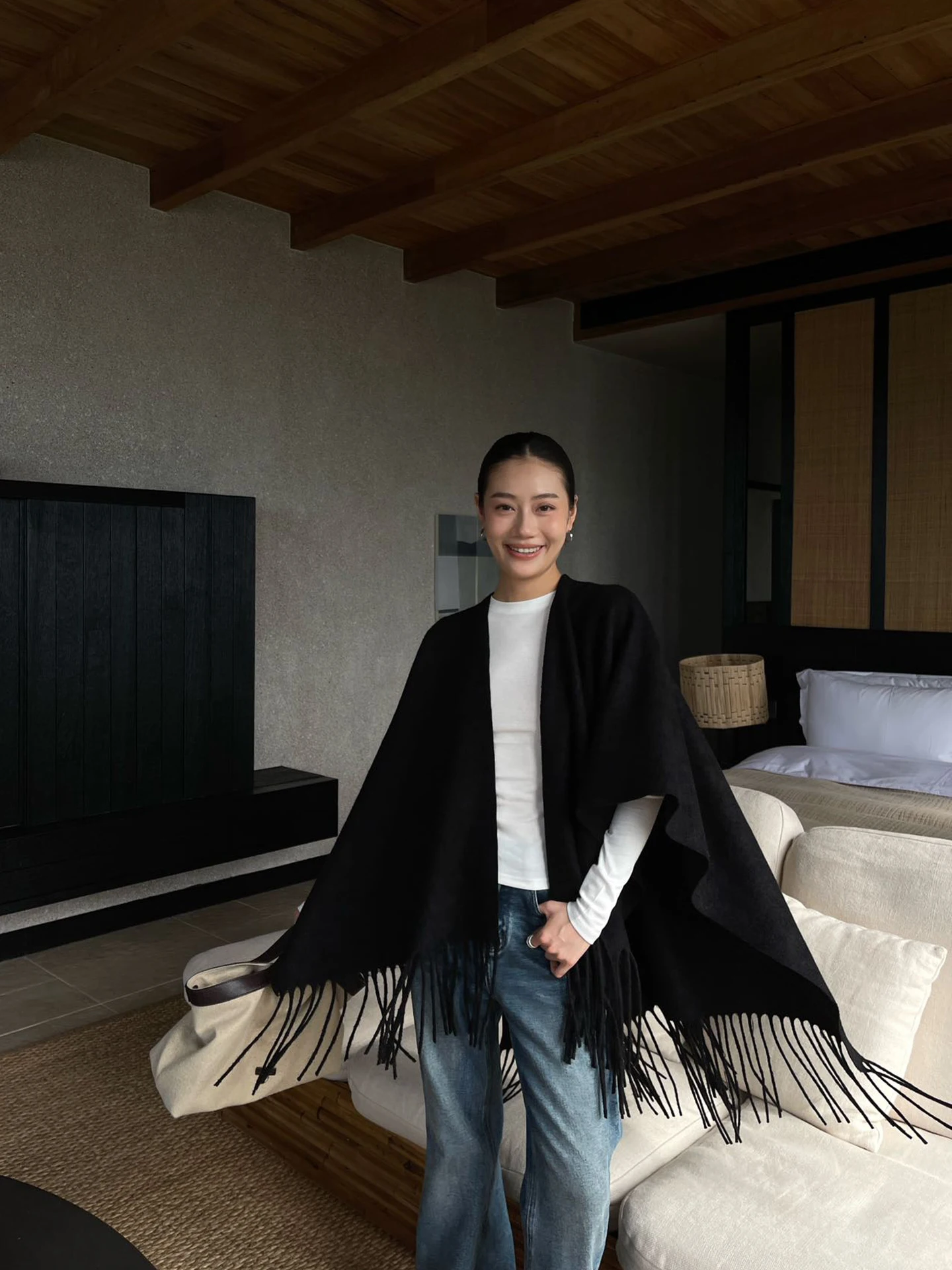 

Bla Woolen awl Women's Outerwear 2025 New Sle Premium Color Tassel Cloak Cape Scarf Women's Cozy Commute Faion