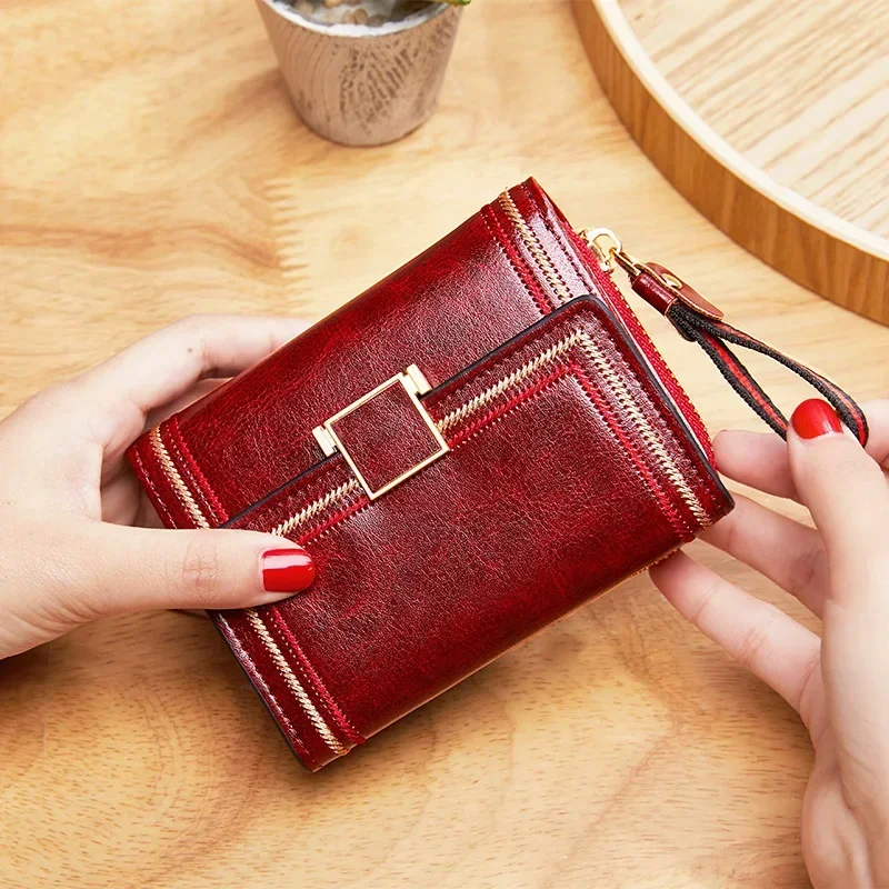 

Cross Border Retro Oil Wax Skin Multi Card Position Organ Card Bag Zipper Short Women's Wallet Retro Fashion