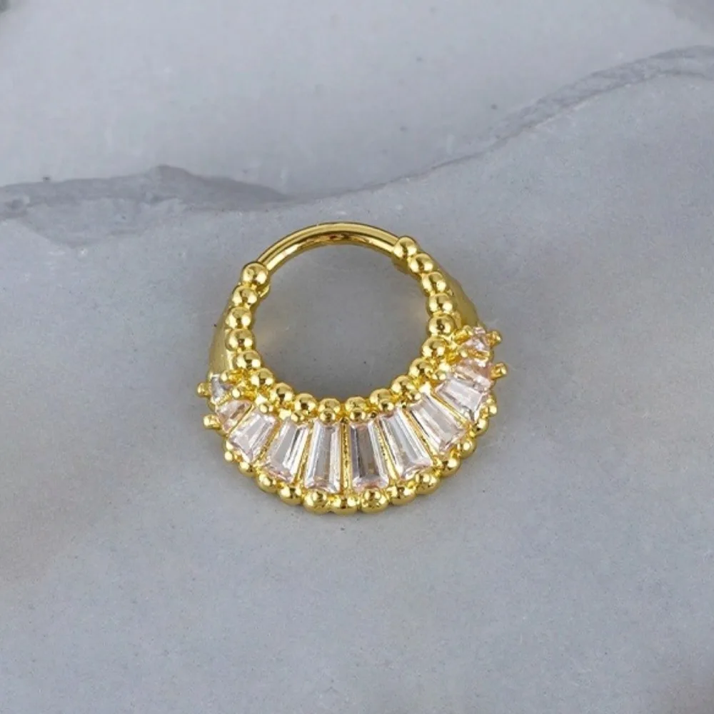 1 STÜCK 316L Edelstahl 16G Nasenring eingelegt mit farbigem Zirkon geschlossenem Ring Nasenring Körperpiercing Ohrring Schmuck 10 mm – Detail 3
