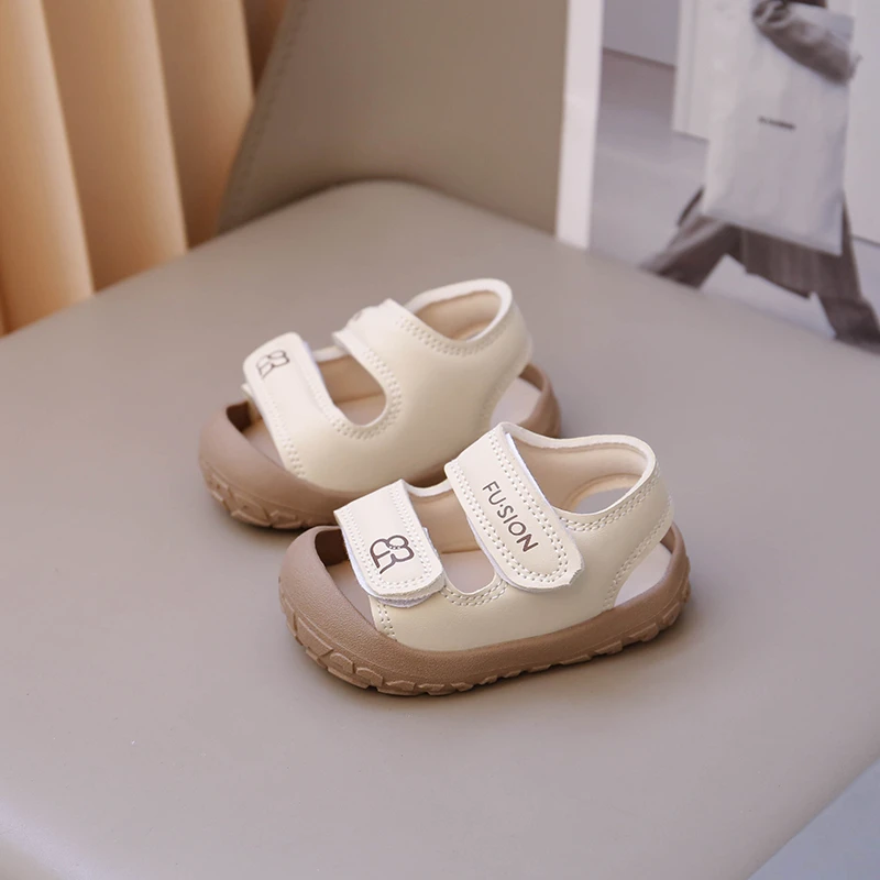 

Baby Beach Shoes Toes Capped Anti-kicked Toddler Casual Sandals Double Hook&loop 2026 Summer New Kids Walking Shoes Non-slip