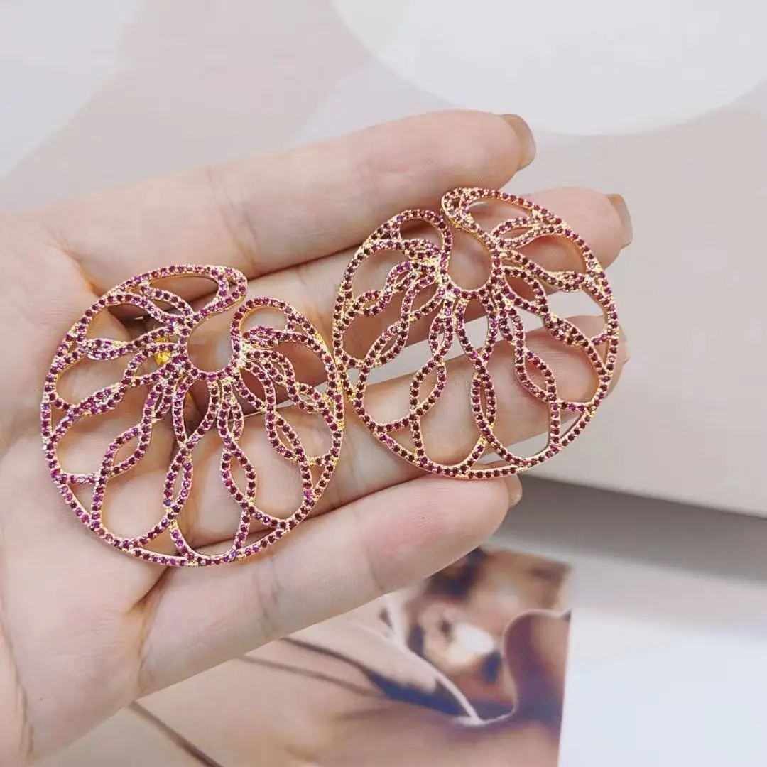 

1 пара серег с золотыми кристаллами и филигранными дисками для вечеринки в стиле бохо, модные женские ювелирные изделия, подарок на день рождения