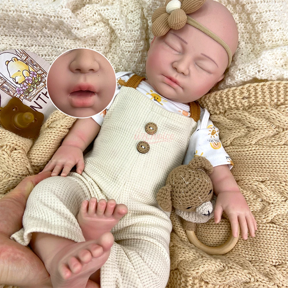

55cm Weighted Girl Premium Silicone Reborn Baby Lifelike Flexible Poseable Washable Doll Art Collection Gift and Doll Lovers