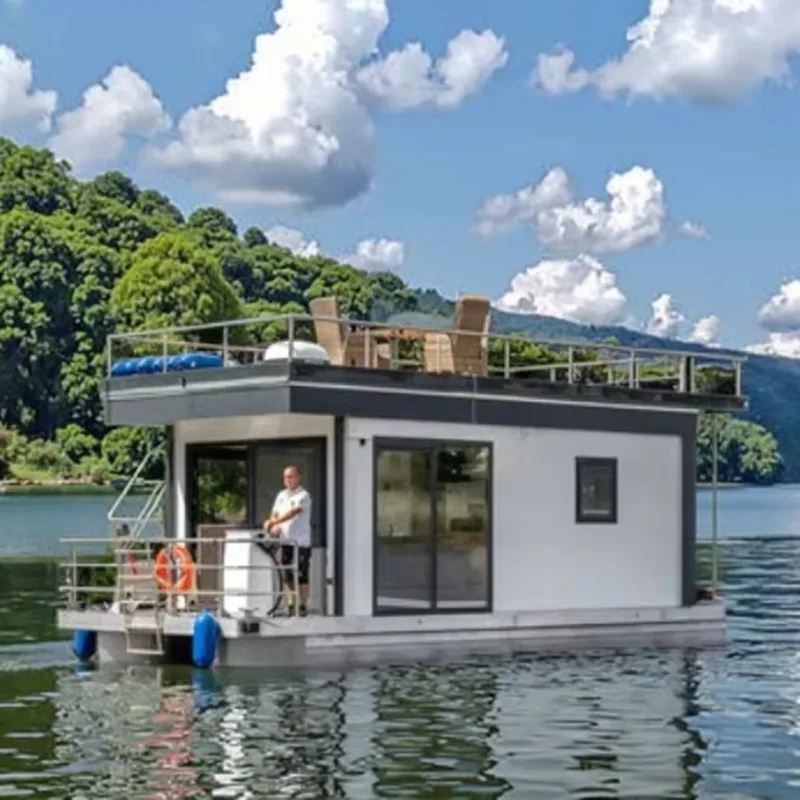 Customized Luxury Yacht Cozy Floating Pontoon House for Romantic Getaways Sunset Views Hand-Welded for Sightseeing Cruising