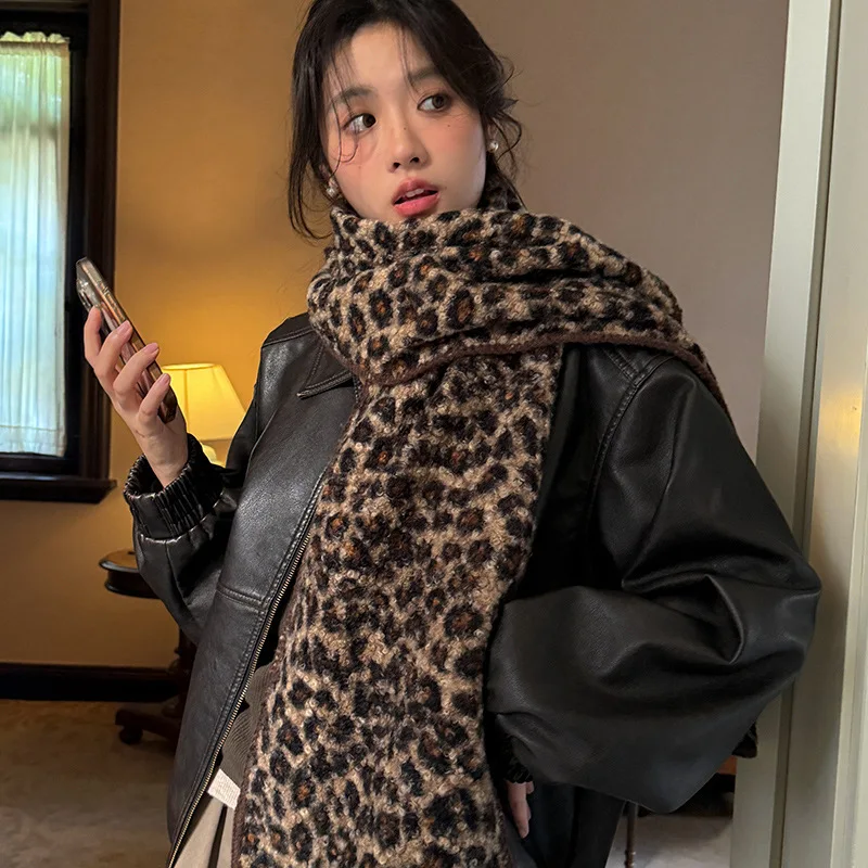 Fashion Imitation Wool Scarf for Women Winter Thicken Scarves Leopard Print Versatile Shawl Cashmere Windproof Neckerchief