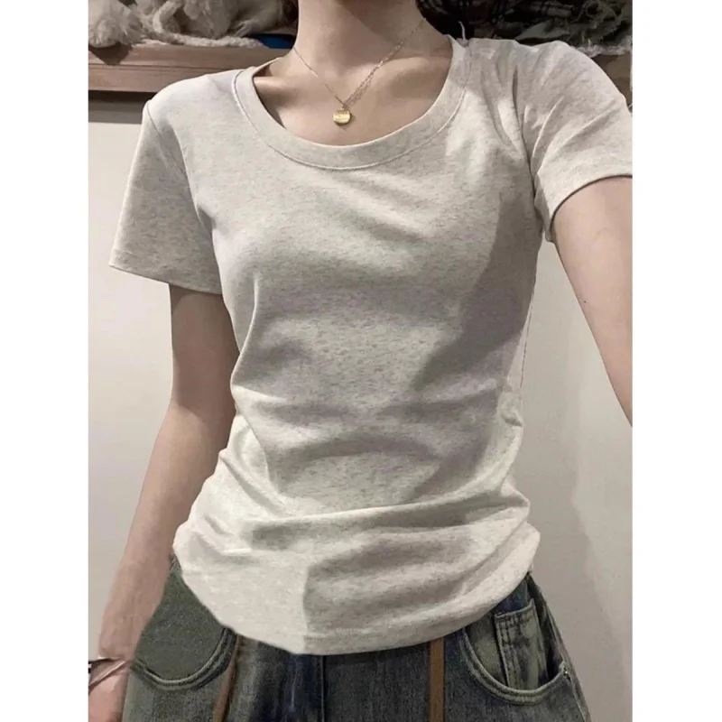 

Casual versatile women's T-shirt light and breathable great value benefits