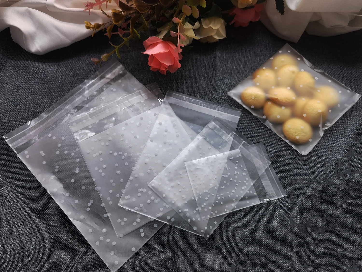 Transparent Dot Bags Small Ziplock Food Packaging Bags Clear Fresh-keeping Dustproof Reclosable Candy Cookie DIY Storage 100PCS