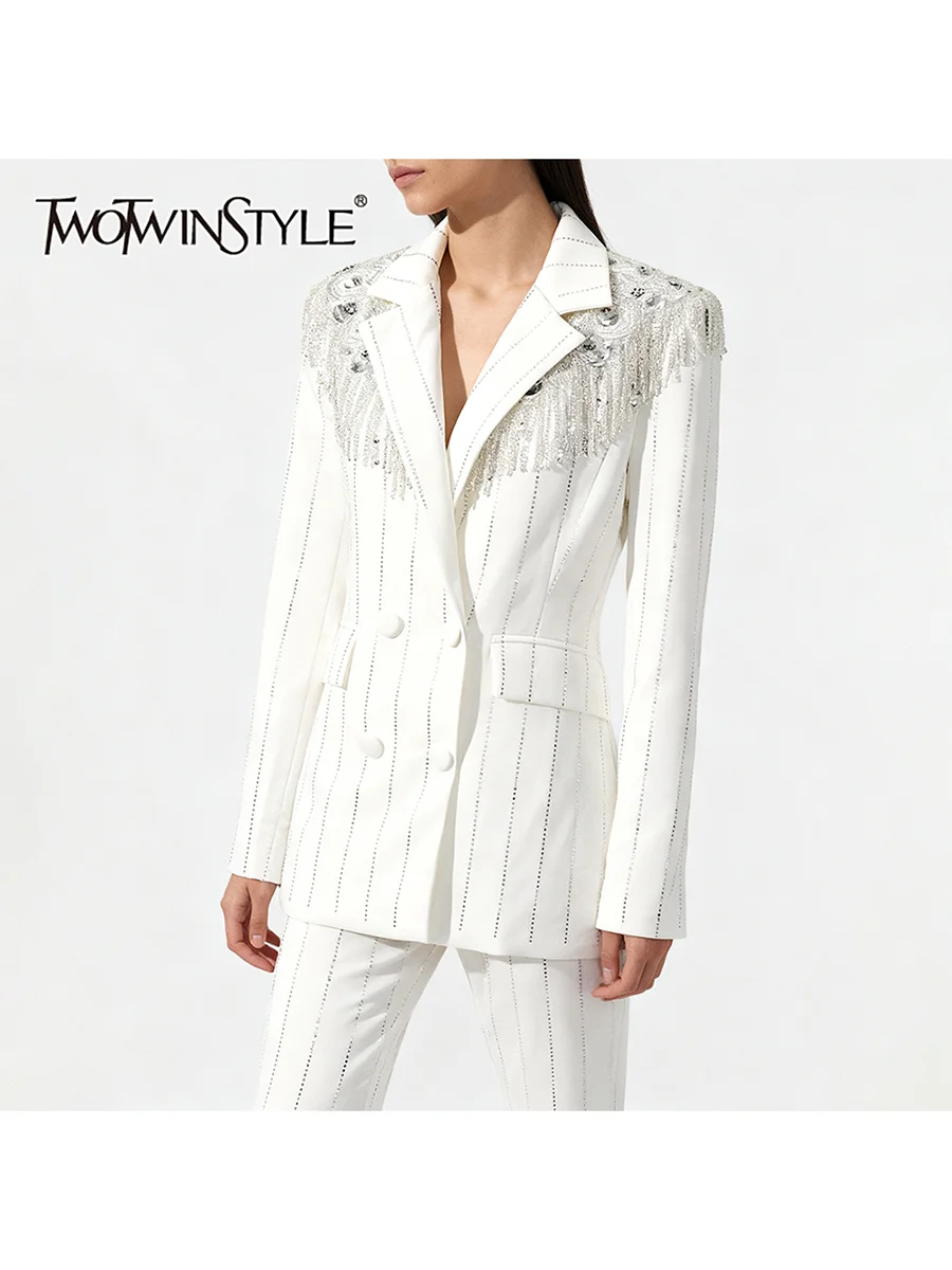 

TWOTWINSTYLE утягивающий полосатый тренч для женщин с лацканами и длинными рукавами в стиле пэчворк с кисточками модный блейзер женский новый