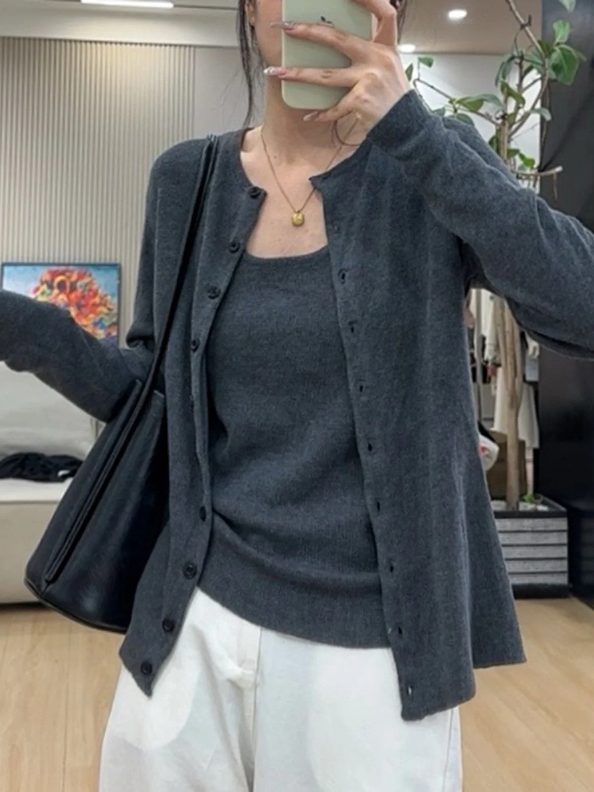 

Комплект из вязаного кардигана и жилета больших размеров: модный, стройнящий дизайн, осенняя новинка, женский комплект больших размеров