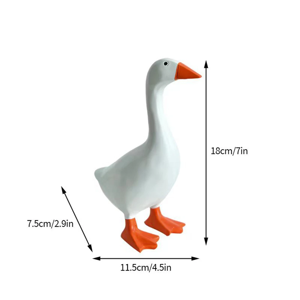 Magnetic Goose Key Holder Cute Statue Resin Goose Statue Key Holder Gift Office Table Desk Home Decor Funny 7-Inch Keys Organize