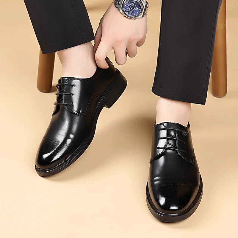 

Men's retro leather shoes Comfortable Classic Business Style Work and office Daily adult hot selling shoes suit versatile