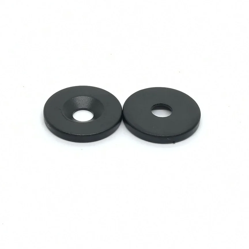 10/50PCS/LOT Disc Black Waterproof Countersink Magnet D20*3 Hole M5 Epoxy Plating Refrigerator-Magnets 20x3-5
