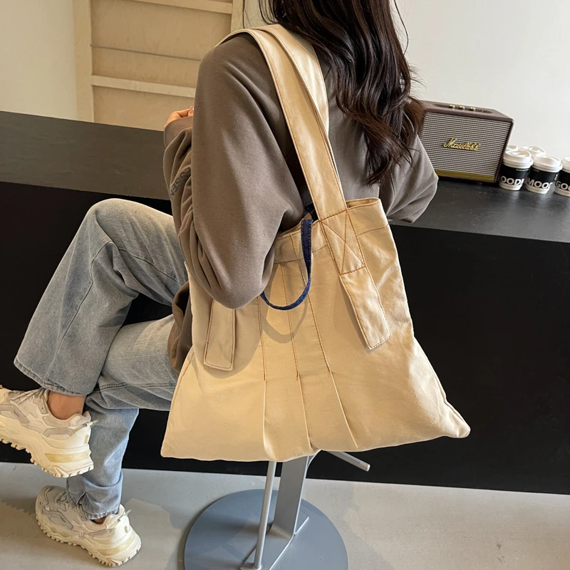 Borse a tracolla Casual di grande capacità filo per cucire con fibbia magnetica 2024borse di vendita calde per borse da donna con tasca aperta in