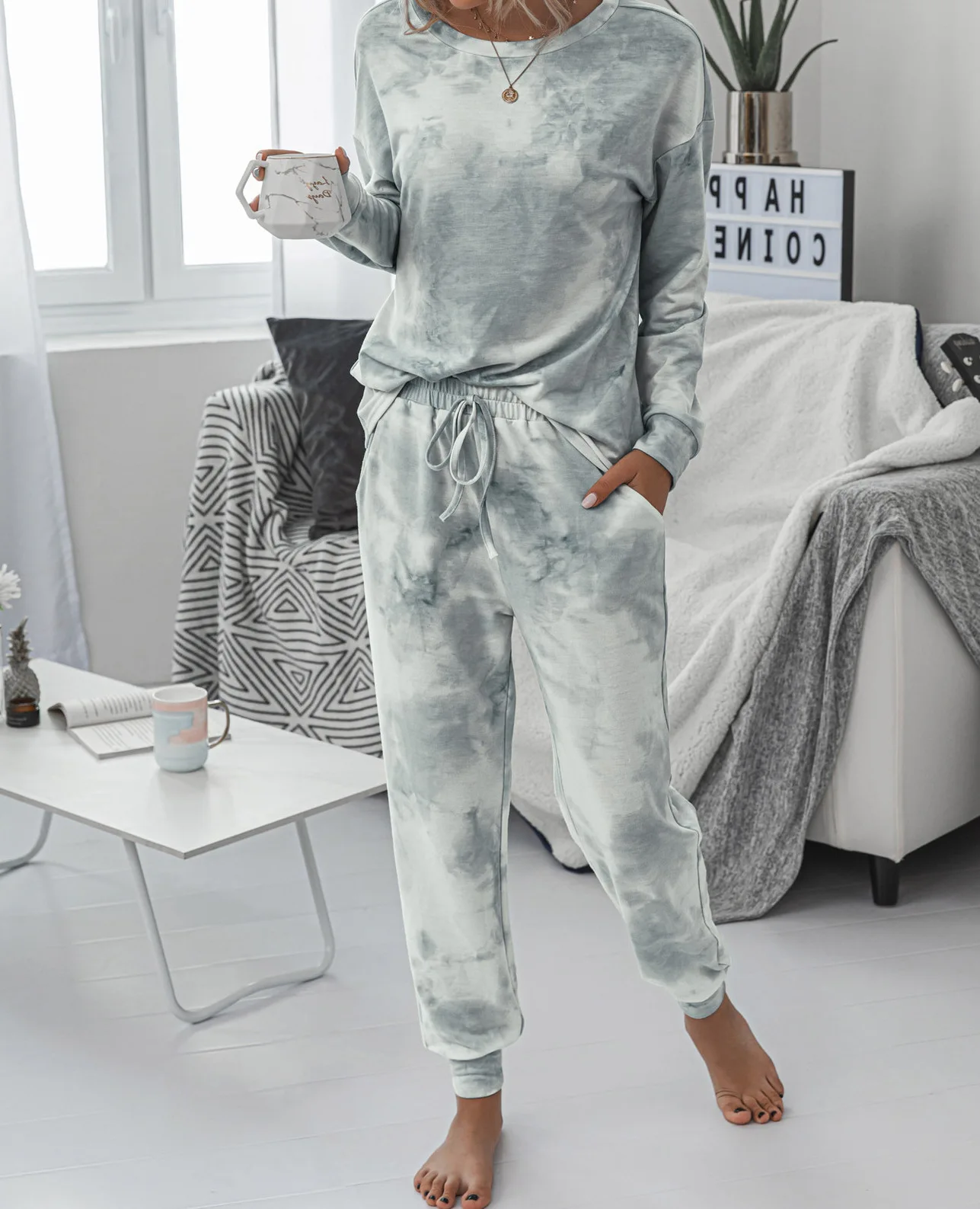 2024 Casual autumn Women Two-piece Set Long Sleeved Nebula print Loose t-shirt sweatshirt + long pant with pocket nightwear walk