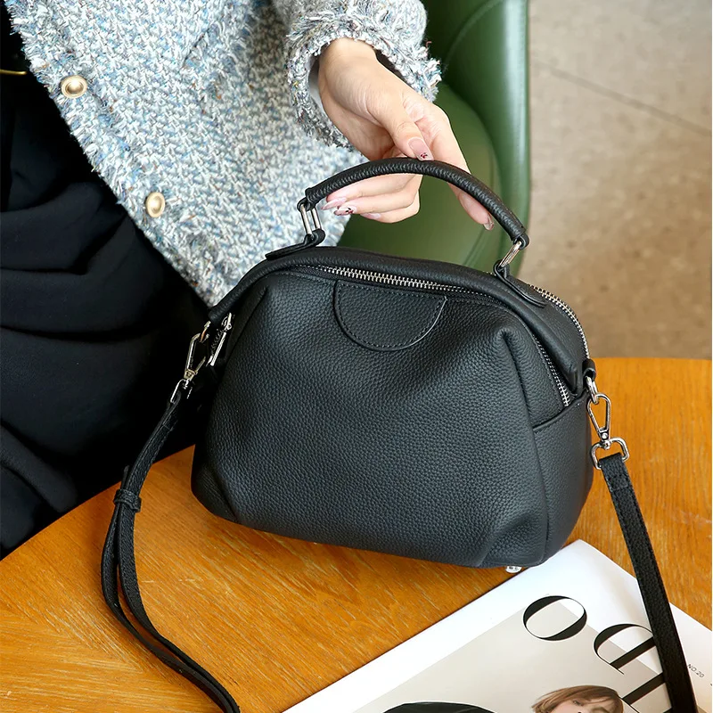 Borsa da donna in vera pelle Autunno Inverno Nuovo stile Pendolarismo Versatile spalla Hobo Borsa a tracolla di grande capacità Borsa retrò