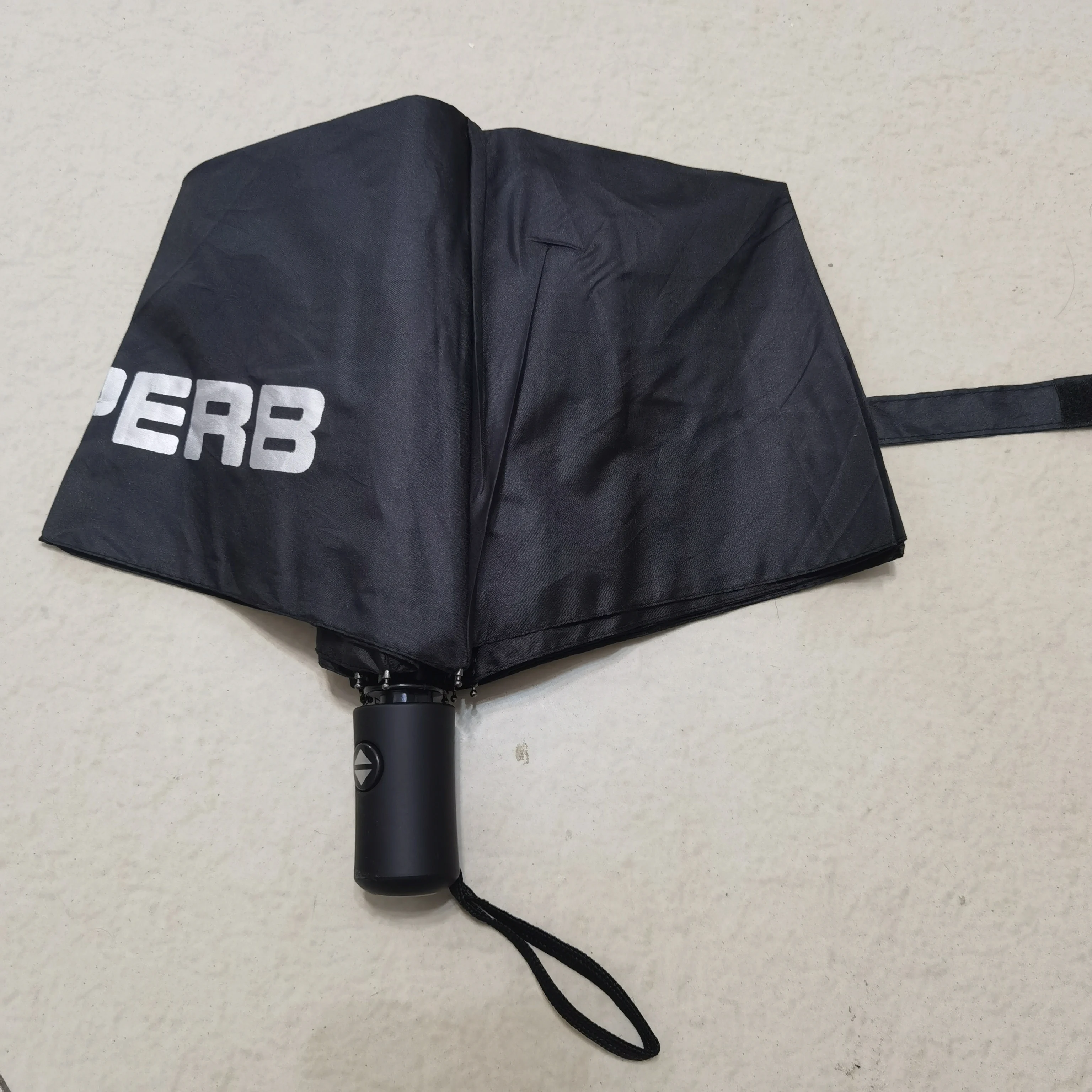 Ombrello Pieghevole Automatico - Automatic Car Sunshade recensione e prezzo