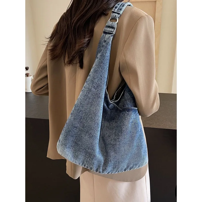 Fallow Large Capacity Denim Bag Female 2024 New Commuting Shoulder Bag Sense of Relaxation Tote Bag Handbags