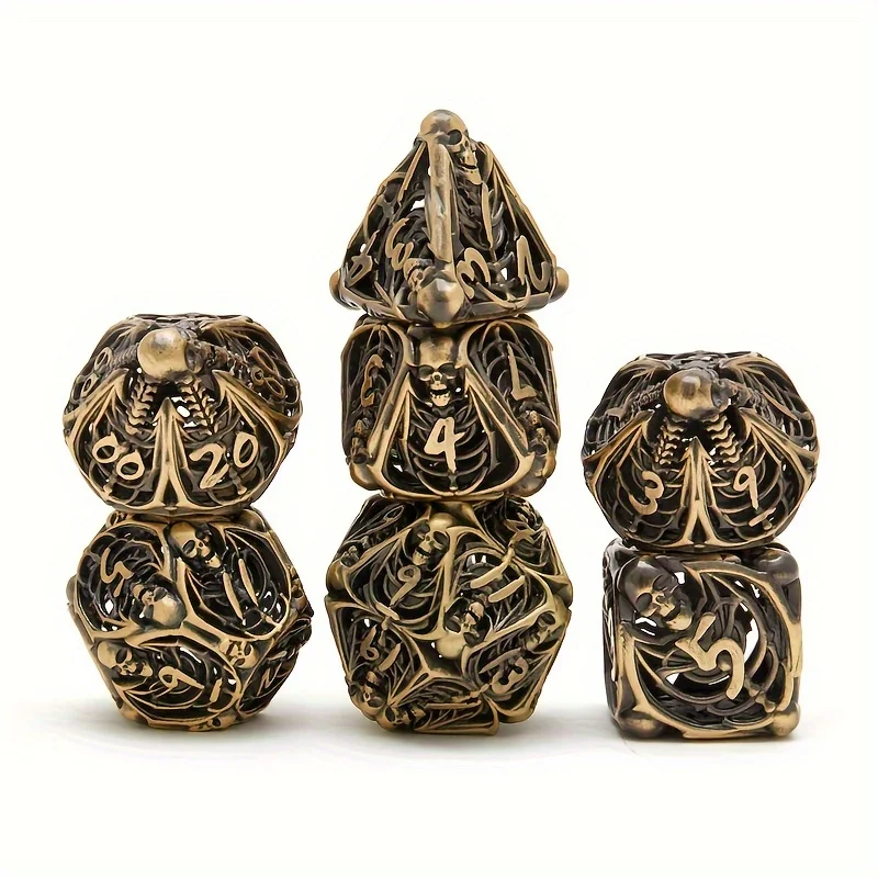 The 7-piece copper skull polyhedral dice set is perfect for COC role-playing games and TTRPG board games, as well as Christmas a