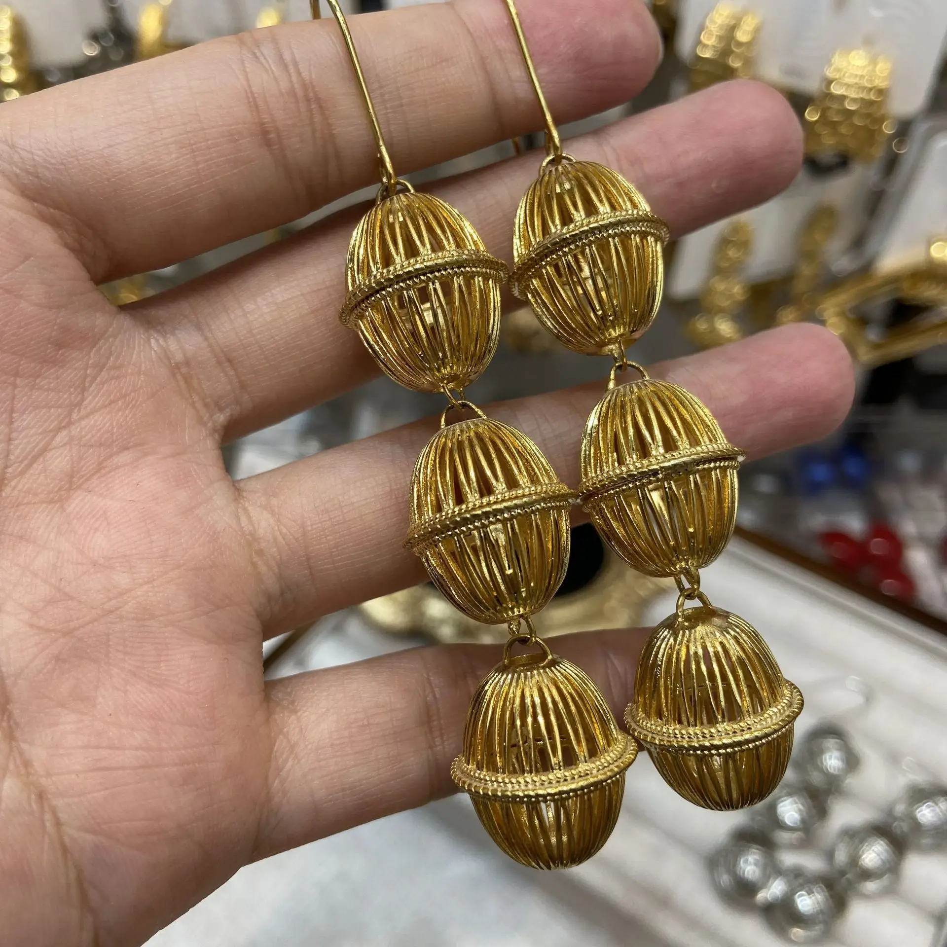 Exaggerated Niche Design Metal Hollow Lantern Long Earrings Democratic Style Exquisite Court Style Earrings Party Jewelry Gift