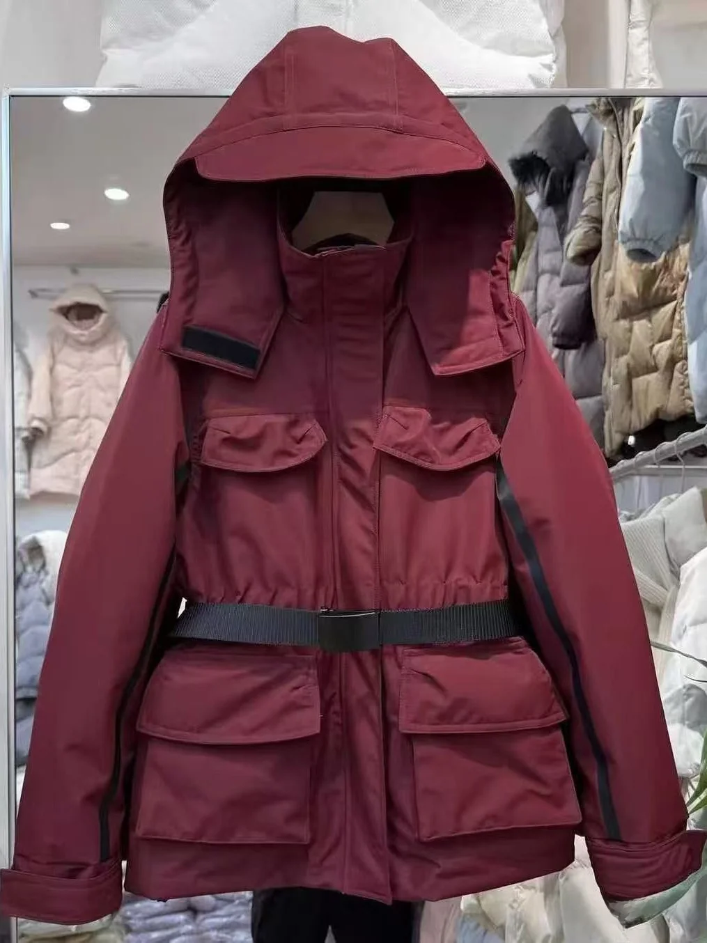 Thickened Fleece Women's Hooded Cotton Jacket Waist-Cinching Padded Coat Multiple Pockets Casual Style Winter Warm Coat