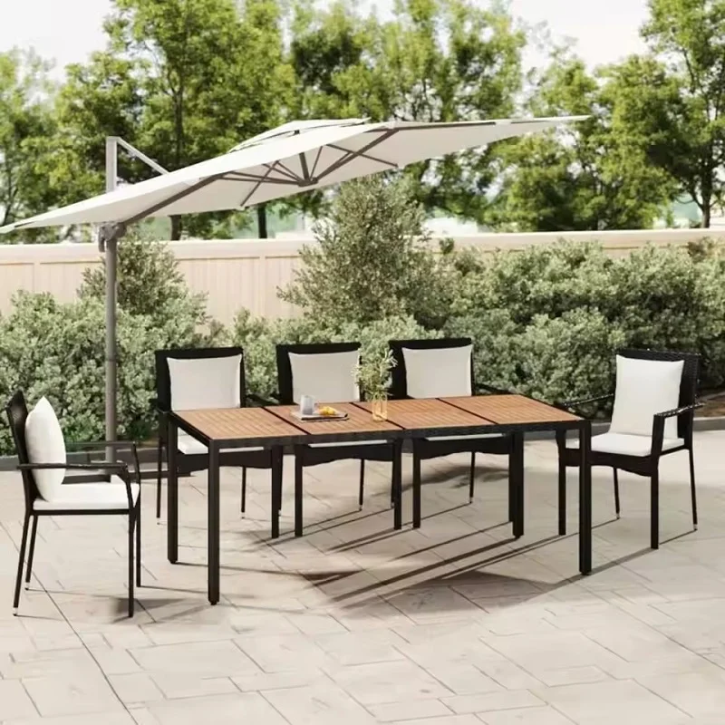 tavola per giardino