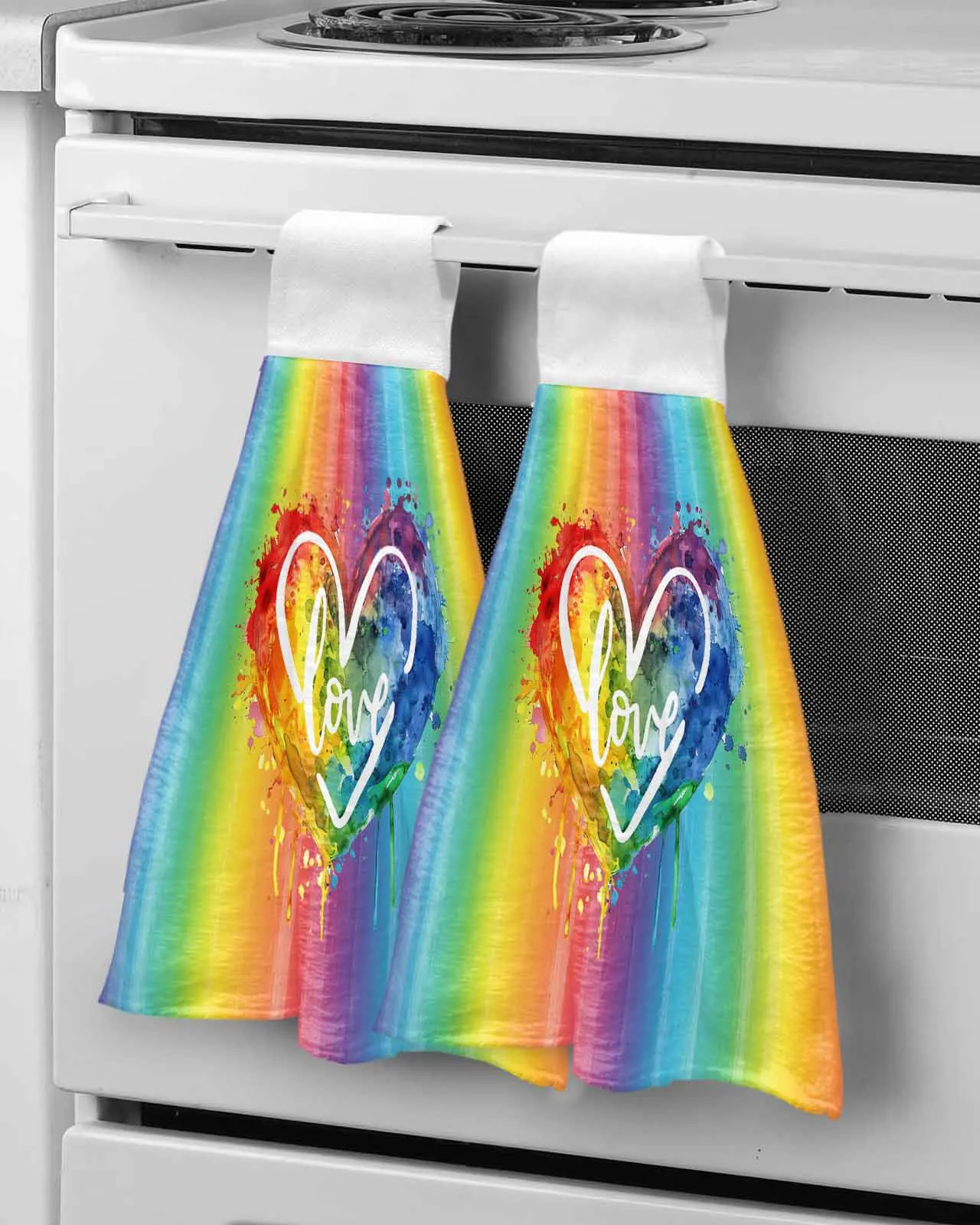 

Love Heart Rainbow Gradient Hanging Kitchen Dish Tie Absorbent Hand Towel Dishwashing Cloth for Bathroom