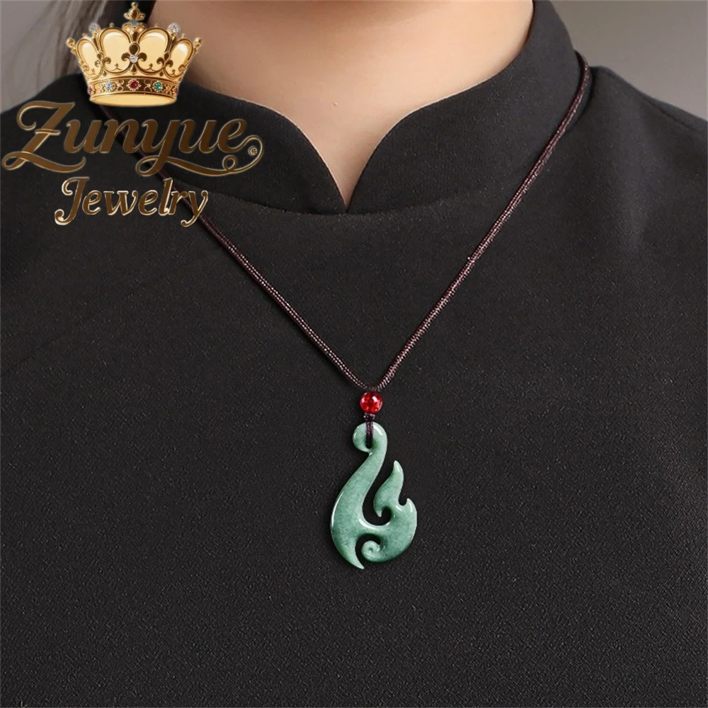 

Natural A-Grade Green Jadeite Hook Pendant Traditional Spiral Carved Necklace Chinese Style Charm High-end Fashion Jewelry Gift