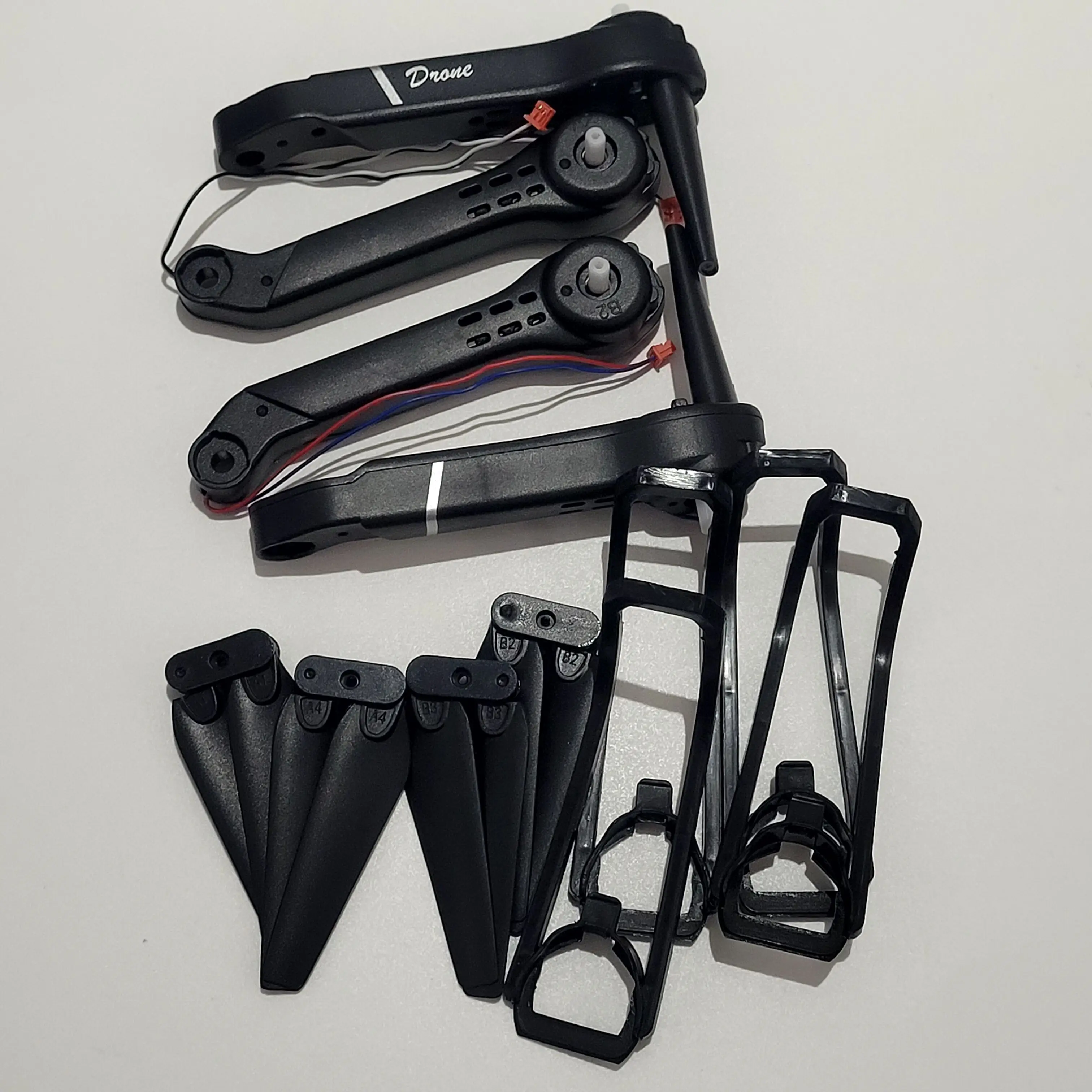 V88 braços do motor dianteiro traseiro com lâmina de hélice kit peça reposição protetora para brinquedo drone v88 rc quadcopter acessório diy