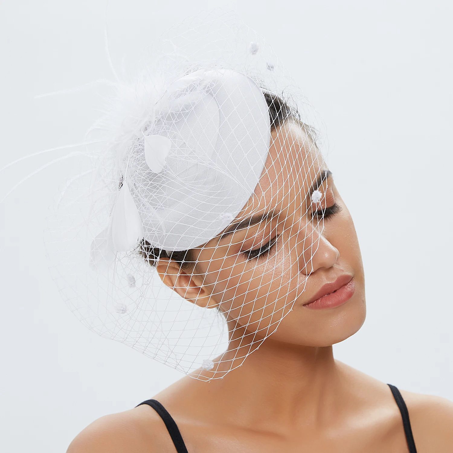 Damen Filz Fascinator Hut Fischnetz Schleier Kleine Plüsch Welle Punkt Dekor Haarspangen Hochzeit Braut Cocktail Kopfbedeckung Fasciantor – Detail 3