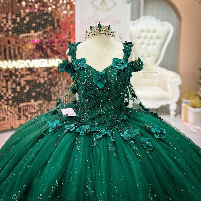 Gaun lorensia hijau zamrud Quinceanera applique Meksiko gaun pesta bunga 3D dengan korset jubah 16 Vestidos De XV Anos YQD289