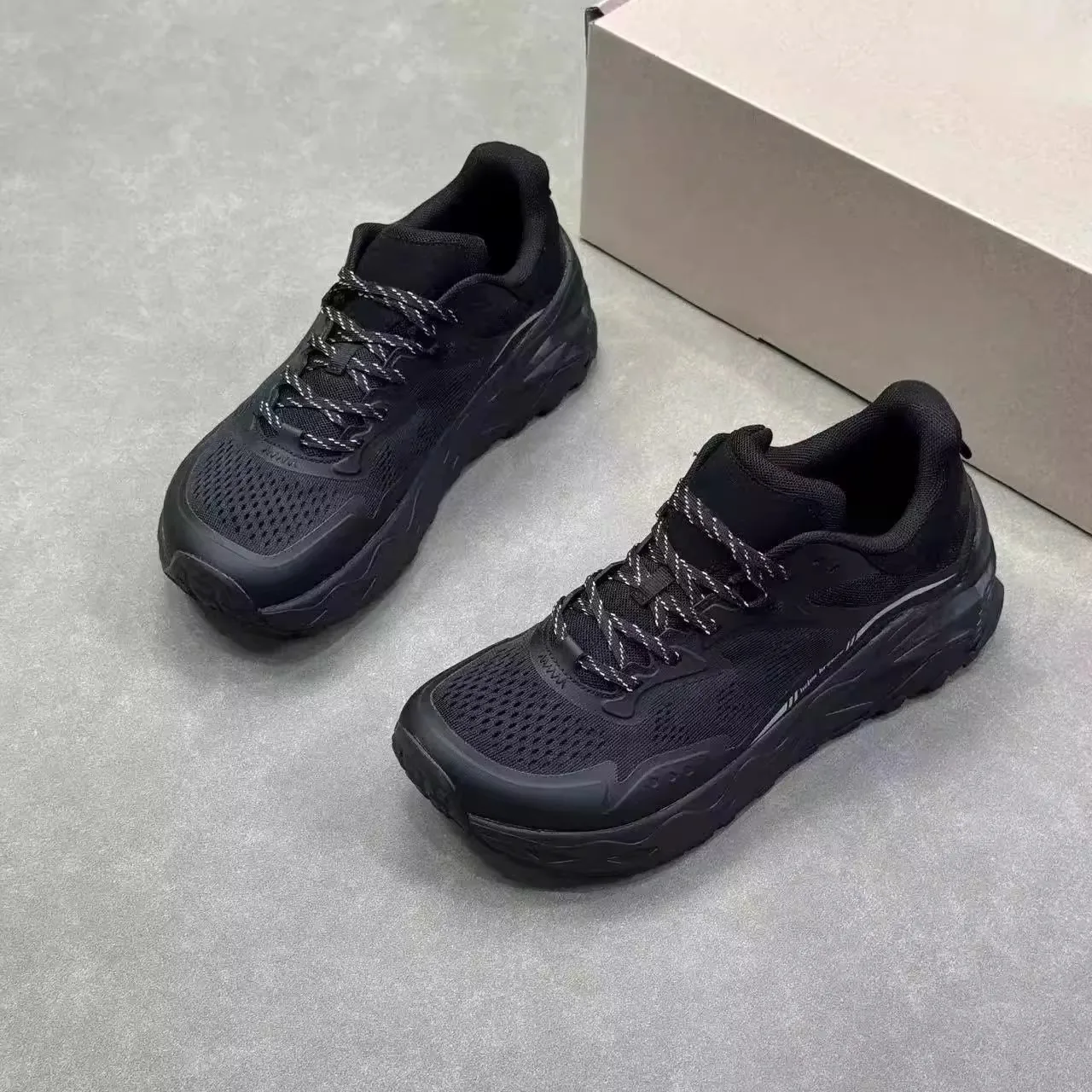 

2025 New cross-border large size summer women's sports casual shoes lightweight running shoes men's shoes